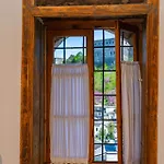 Guest house Belaj's House 4*