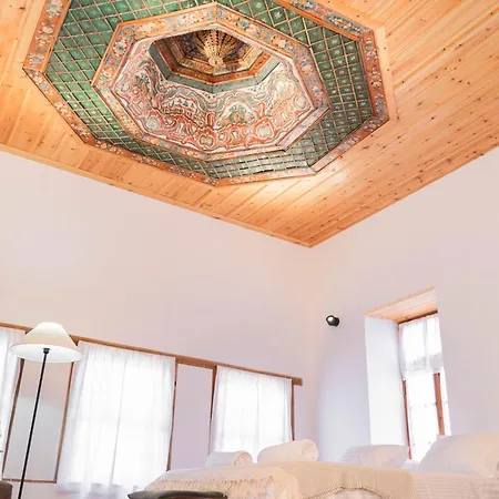 Guest house Belaj's House 4*