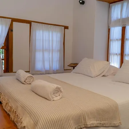 Belaj's House 4* Gjirokastër