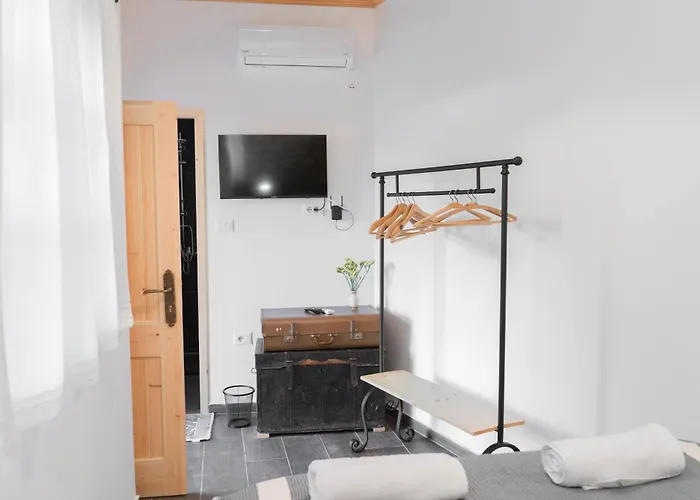 Belaj's House 招待所 Gjirokastër